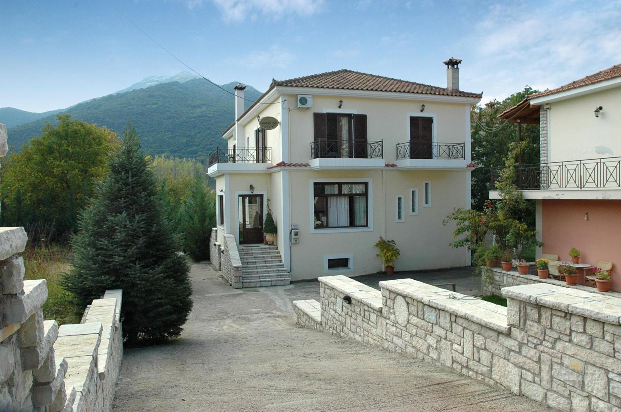 Aroanios Hotel Kleitoria Buitenkant foto